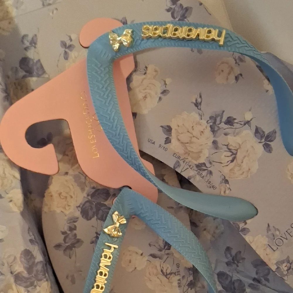 LoveShackFancy x Havaianas Flip Flops NWT - Picture 4 of 7